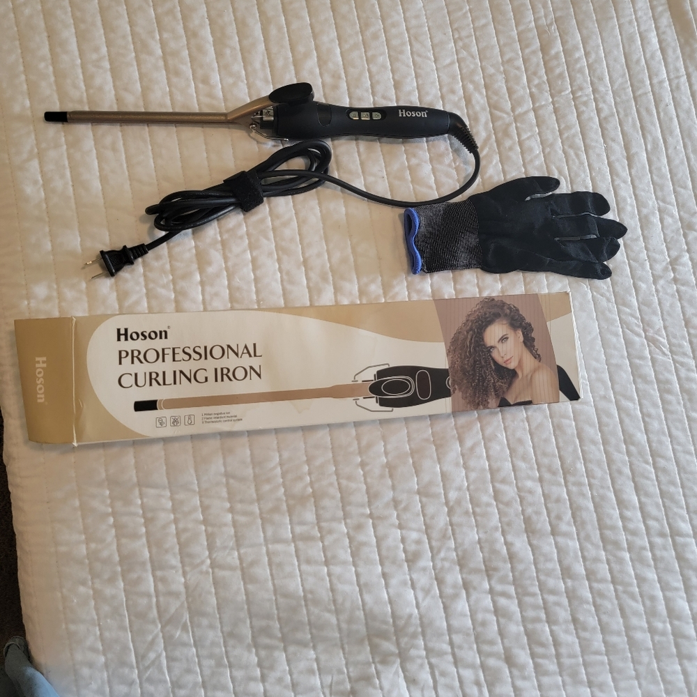 Curling Iron - Picture 2 of 3
